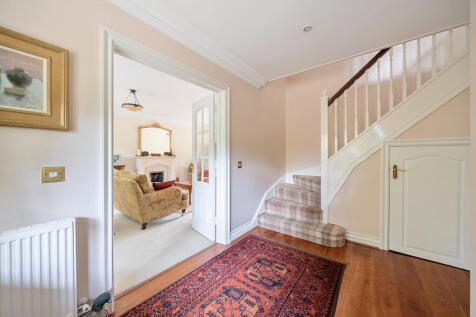 1290281-1-683d885...