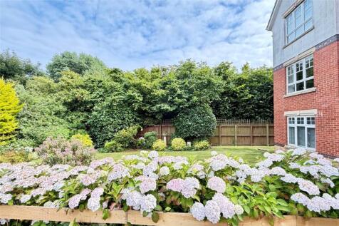 Gardens (2)