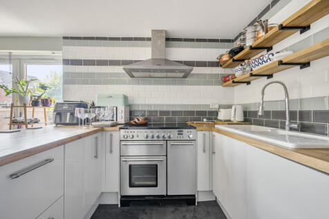 1325581-6-688a587...