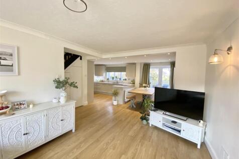 22 Hanley Lane-4.jpg