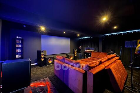 Eglinton Street, Beith cinema room pic