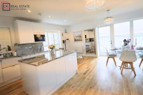 Marina Heights, Pearl Lane, Gillingham photo 3