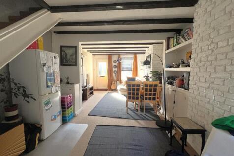 dining room.JPG