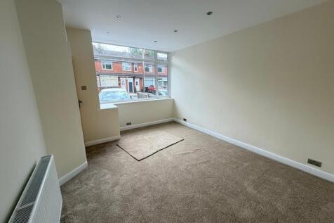 Grendale Avenue, Stockport,  photo 4