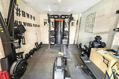 Single Garage