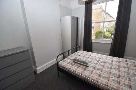 2 Albany Terrace, Leamington Spa photo 5