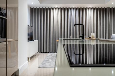 5 bed, 5 bath Detached in Sheffield - Photo 30