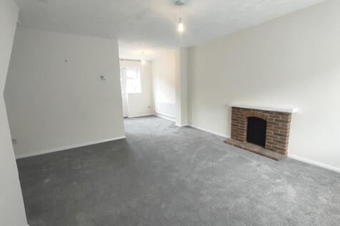 The Pines, Haywards Heath photo 5
