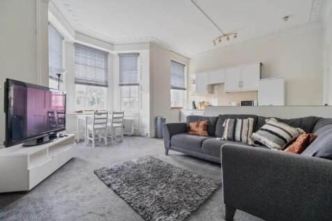 Modern 2 Bedroom Apartment