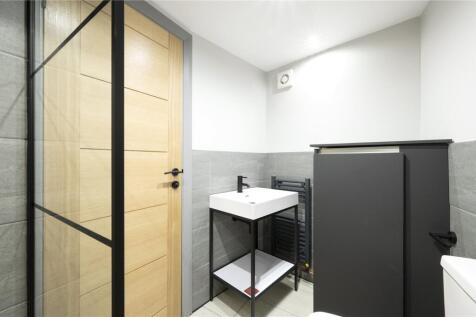 Ensuite Shower Rm