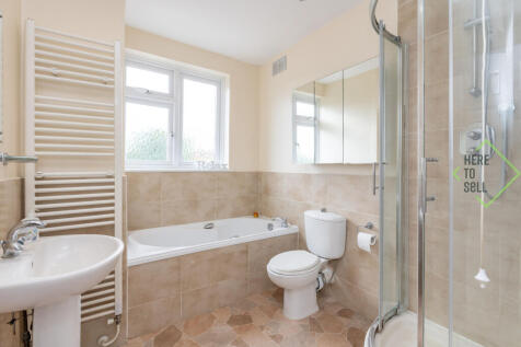 39 Kilvinton Drive, Enfield, EN2 0BE-23