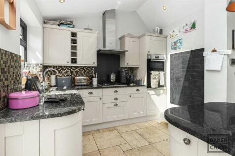 Reception Two / Kitchen (Open-Plan)