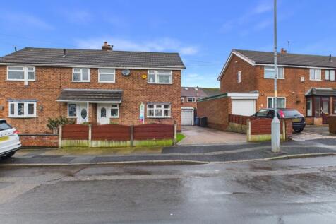 CAM03729G0-PR0211-STILL001