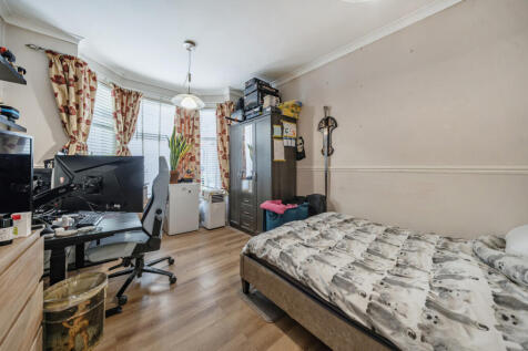 1370293-25-68ffa2...