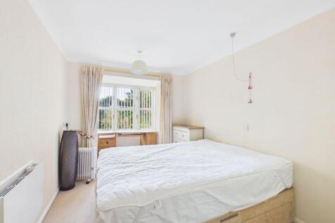 Millfield Court, Huntingdon photo 4