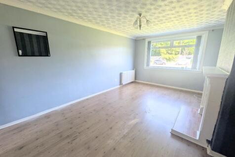 Lainshaw Drive, Castlemilk, Glasgow, G45 photo 4