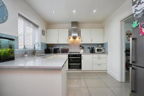 030ce501-U 20 2814 29.JPG