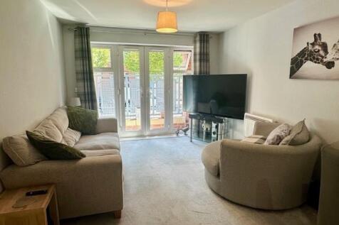 Lounge area pic 2.jpg
