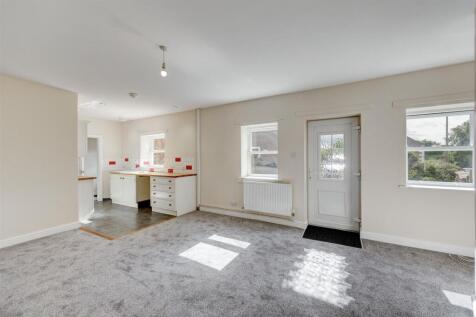 Lounge Kitchen