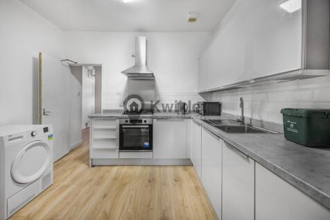 eZy Watermark_18-10-2024_02-13-01-5100PM.JPG