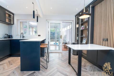 23, POPLAR CLOSE, CARLTON, NOTTINGHAM (8 of 27).jp