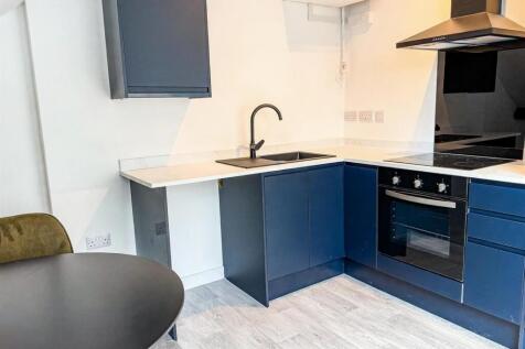 14_Flat52_Kitchen_Third_Angle.jpg