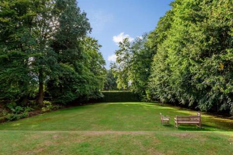 Communal Grounds