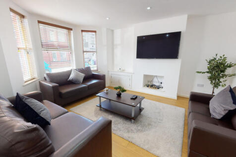 6-bed house on Egerton Road, Liverpool, £3,874/mo