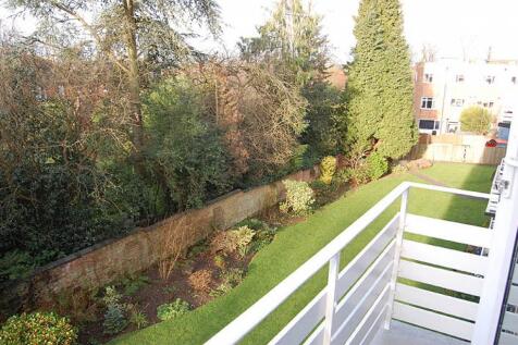 Balcony &amp; Communal Garden