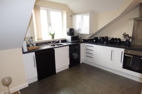 Birbeck Street, OL5 photo 4