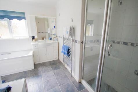 Bath &amp; Shower room