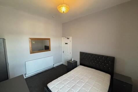 Room 4 (b)
