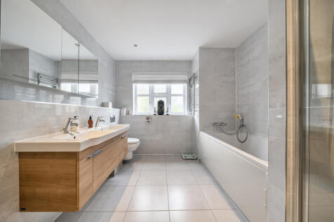 1290112-5-684b284...