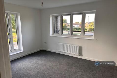 Sparrow Street, Rainham, RM13 photo 3