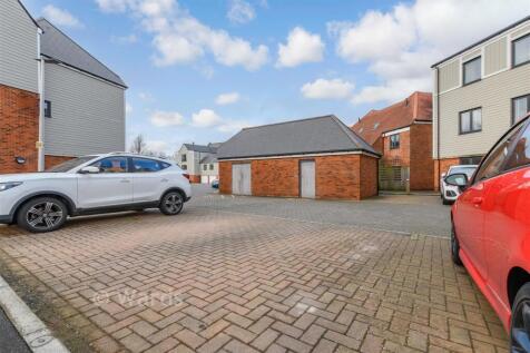 Driveway/Parking