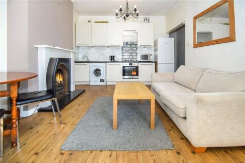 Craven Road, Newbury, Berkshire, RG14 photo 4