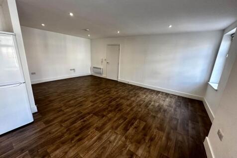 48 Crown House, Banbury photo 4
