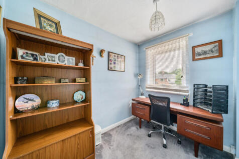 1324677-18-687677...