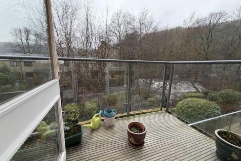 Balcony &amp; Views