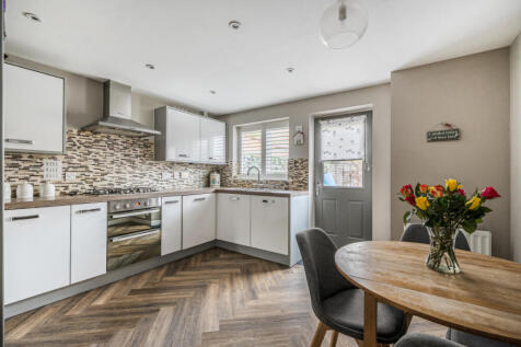 1368989-14-68f205...