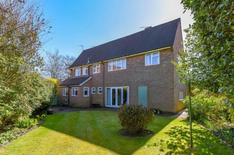 28 Springhill Park-garden6.jpg