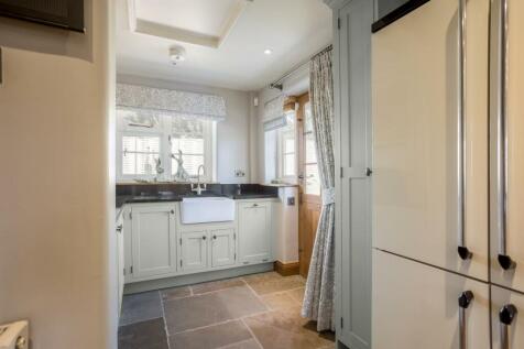 A UTILITY Jack'sCott