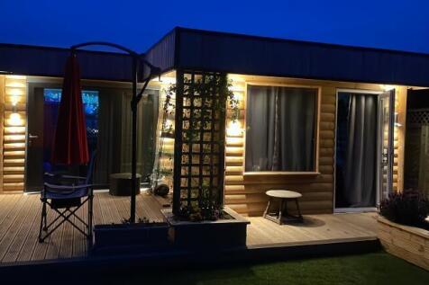 purpose built log cabin