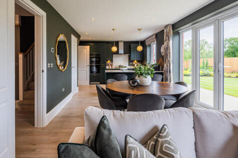 Redrow  The Hampstead  Kitchenfamly  71351