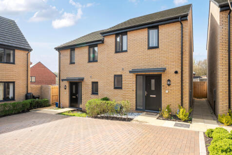 23 Elizabeth Road, Cullompton