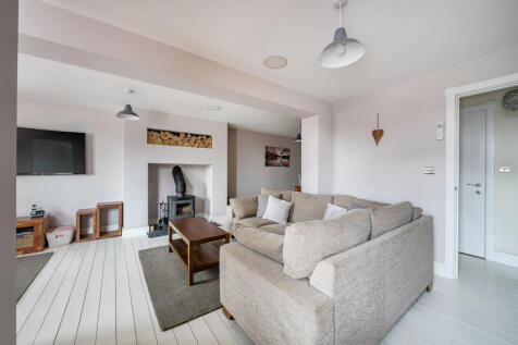 Gf Living Room