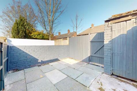 Newton Road Rear Garden
