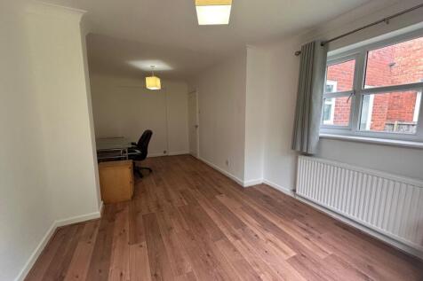 Marwood Close, Altrincham, WA14 photo 3