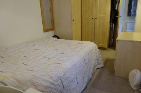 Park Mount, Kirkstall, Leeds photo 4