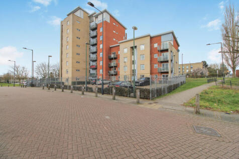 Two Double Bedroom 6th Floor Flat To Rent